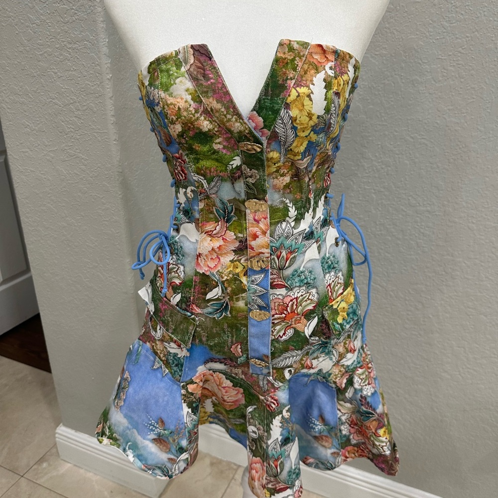 Whimsical mini dress. Sooo unique!